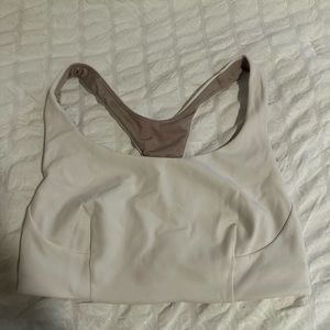 Lululemon Smoothcover bra